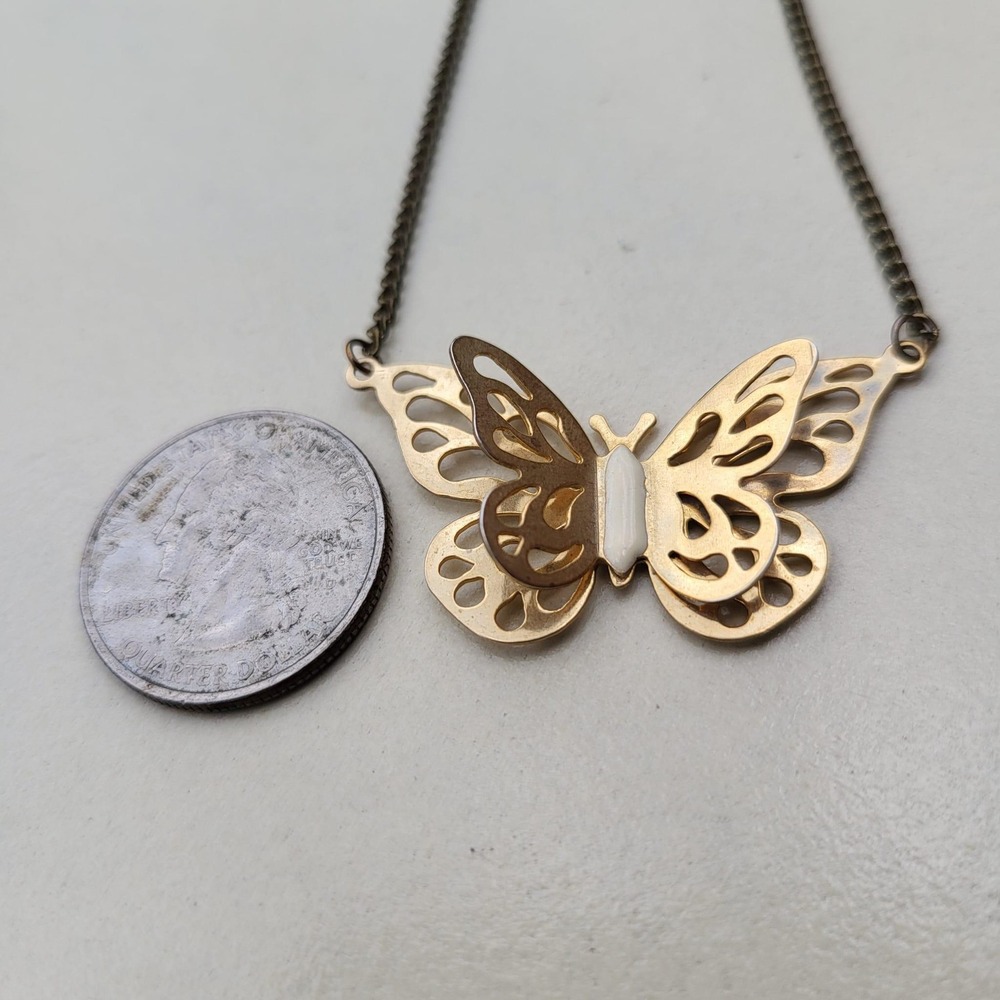 Vintage Gold Tone Metal Butterfly Filigree Necklace Gold White Layered - Picture 4 of 5